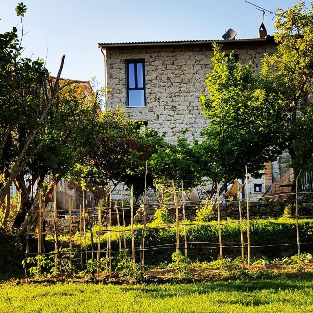 A Bella Scusa 3*